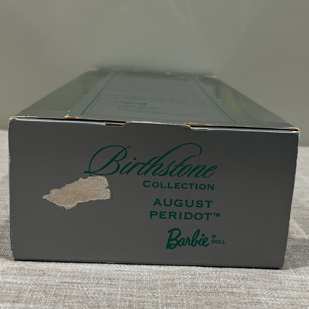 Barbie 2004 Birthstone collection August Peridot - Picture 6 of 6